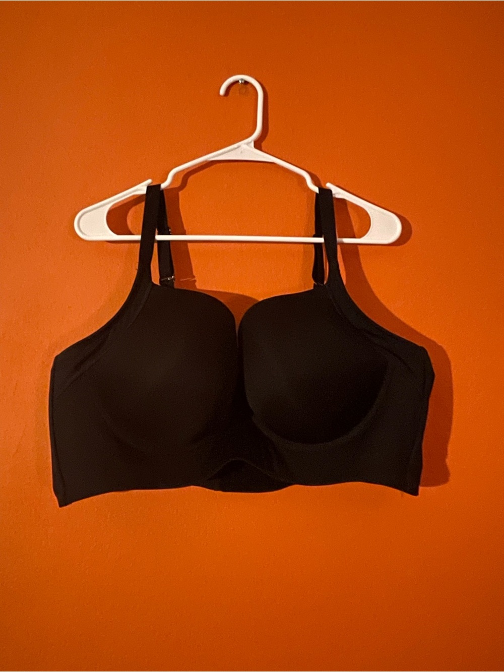 Back-smoothing bras bundle in 48C.